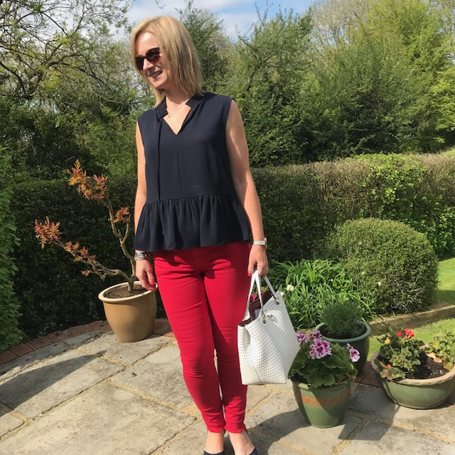 HOW TO WEAR // Red Jeans, Mint Jeans - Paperblog